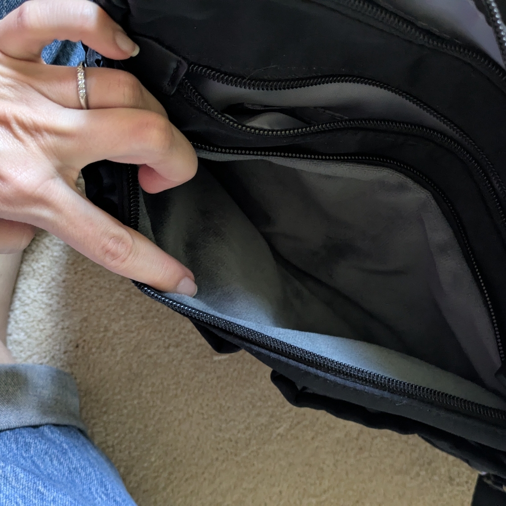 IHKWIP Black Crossbody Bag NWOT - Picture 6 of 8